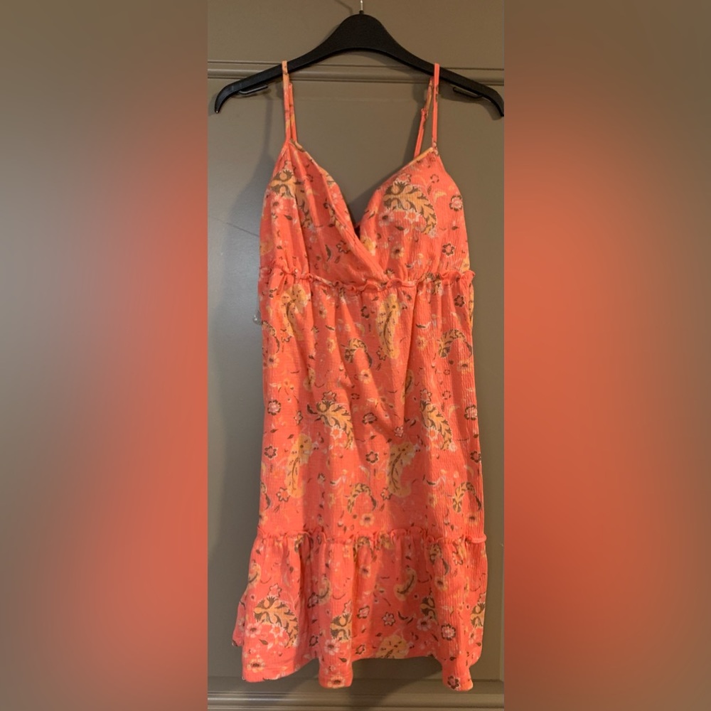 NWOT size small coral colored dress